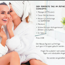 Beauty, Wellness, Fitness Prospekt, Kundeninformation Beauty, Wellness Frauen im Bademantel mit Beautyleistungen